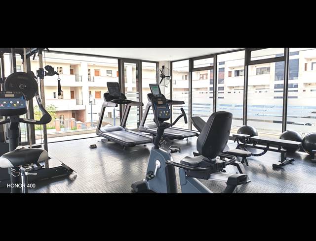3 BEDROOM APARTMENT FOR SALE IN UMHLANGA RIDGE